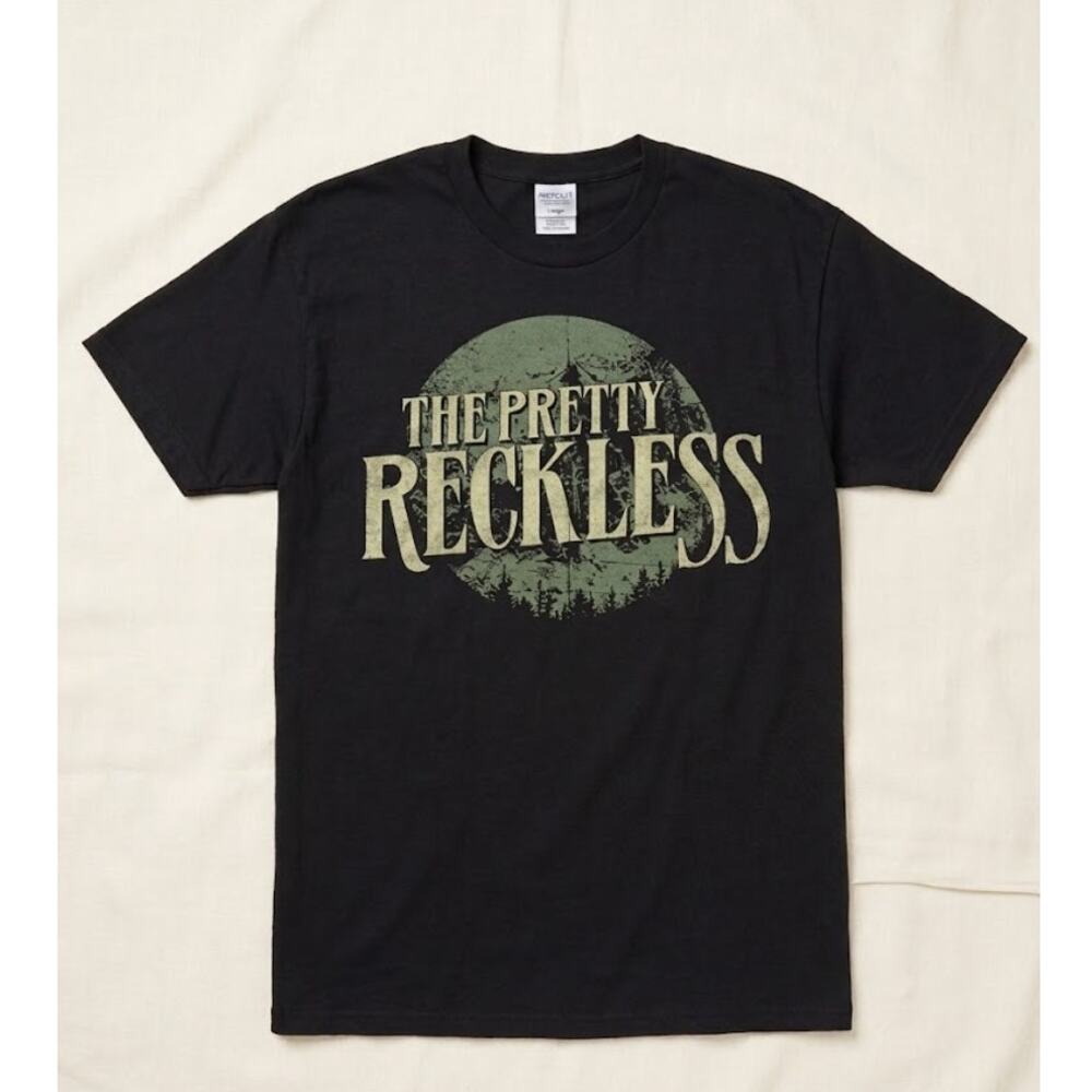 RARE The Pretty Reckless 2014 SnoCore Tour Shirt - Unworn Medium